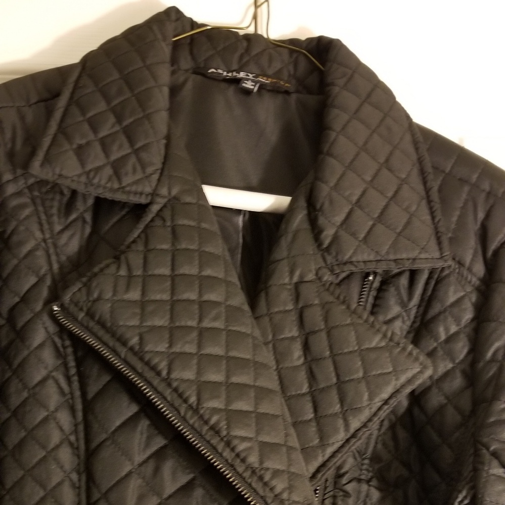 Ashley Premium Fall Jacket - Picture 2 of 6